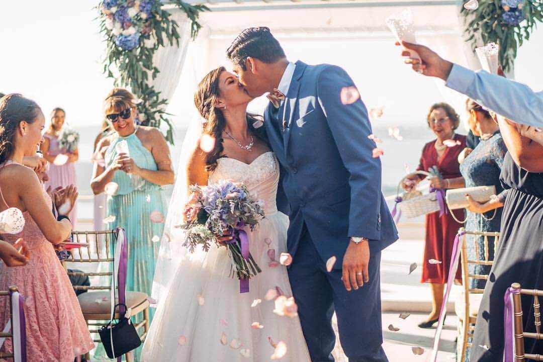 Real Couples - Wedding Stories - Caldera View - Santorini Gem